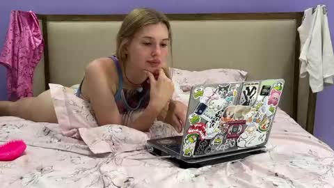 Lina online show from 02/20/26, 03:03