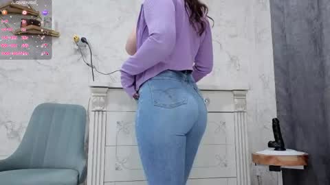 Snapshot of pussysweet9 chatting on 05/30/26, 12:02 Love online show from 05/30/26, 12:02