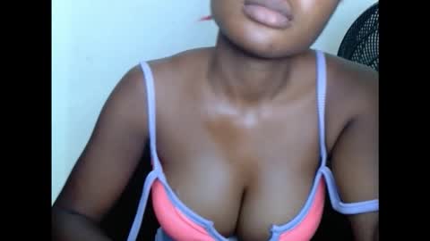 pussyxwetx online show from 11/19/25, 08:20