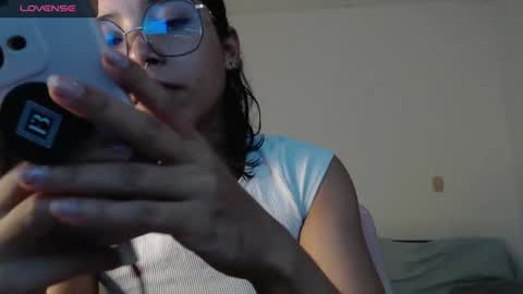 Izumi online show from 09/11/25, 04:34