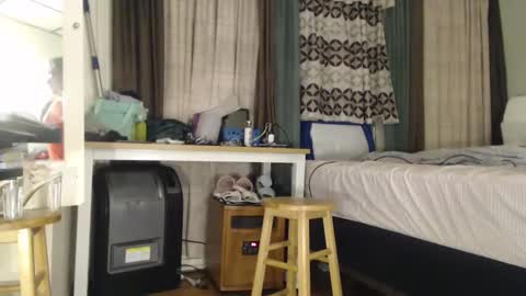 putiputi4u online show from 12/27/24, 03:42