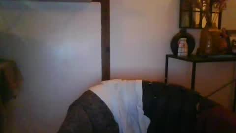Snapshot of python974 chatting on 07/17/26, 05:07 Python online show from 07/17/26, 05:07