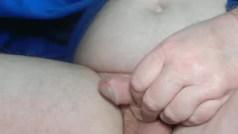 pytongru70 online show from 01/02/25, 12:24