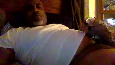 danniboy69 online show from 12/19/25, 05:03