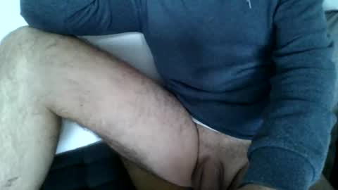 Snapshot of qandnotu chatting on 02/05/26, 09:03 qandnotu online show from 02/05/26, 09:03