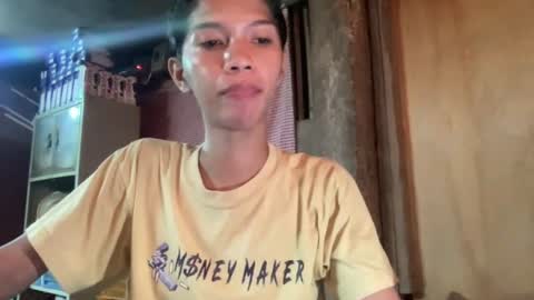 Snapshot of qn_jeshelle chatting on 08/03/26, 12:54 SimplePetite Astrid28 online show from 08/03/26, 12:54