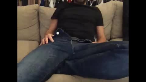 Snapshot of qsx9 chatting on 12/25/24, 04:54 Quentin online show from 12/25/24, 04:54