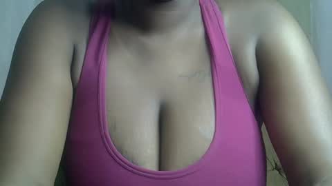 queeen online show from 02/09/26, 08:13