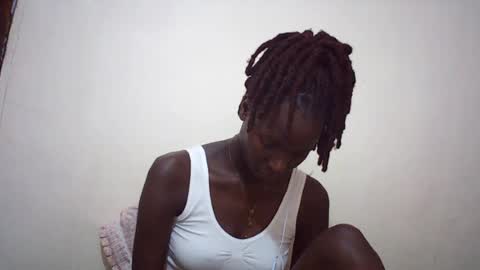 Snapshot of queen_0012 chatting on 07/22/26, 07:11 asher online show from 07/22/26, 07:11
