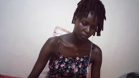 Snapshot of queen_0012 chatting on 08/01/26, 07:07 asher online show from 08/01/26, 07:07