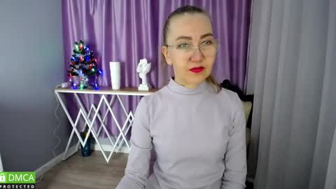 Snapshot of queen_a_n_i chatting on 12/07/24, 08:00 A N I  Ill be here on December 1st online show from 12/07/24, 08:00