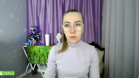 Snapshot of queen_a_n_i chatting on 12/09/24, 06:01 A N I  Ill be here on December 1st online show from 12/09/24, 06:01