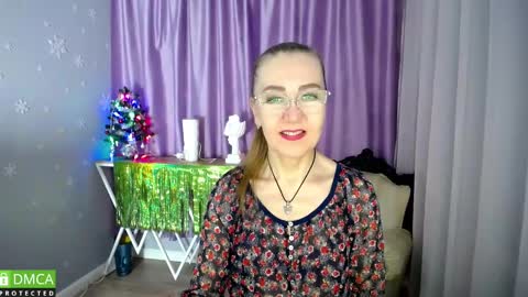 Snapshot of queen_a_n_i chatting on 01/13/25, 12:56 A N I  Ill be here on December 1st online show from 01/13/25, 12:56