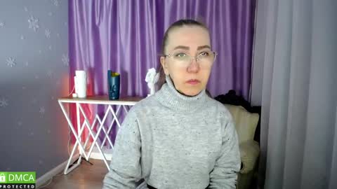 Snapshot of queen_a_n_i chatting on 01/17/25, 07:30 A N I  Ill be here on December 1st online show from 01/17/25, 07:30