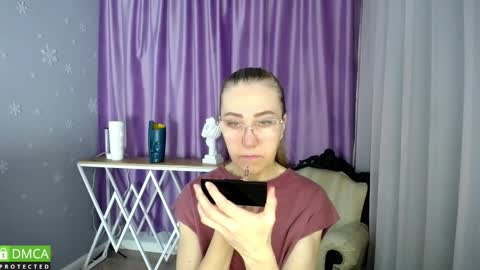 Snapshot of queen_a_n_i chatting on 02/08/25, 09:24 A N I  Ill be here on December 1st online show from 02/08/25, 09:24