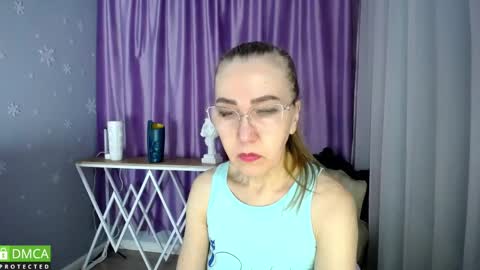 Snapshot of queen_a_n_i chatting on 02/15/25, 02:33 A N I  Ill be here on December 1st online show from 02/15/25, 02:33