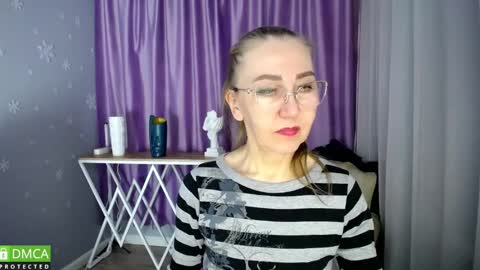 Snapshot of queen_a_n_i chatting on 02/24/25, 09:43 A N I  Ill be here on December 1st online show from 02/24/25, 09:43