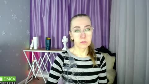 Snapshot of queen_a_n_i chatting on 03/06/25, 08:19 A N I  Ill be here on December 1st online show from 03/06/25, 08:19