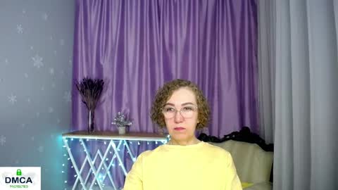 Snapshot of queen_a_n_i chatting on 05/15/26, 07:59 A N I Ill be here on December 1st online show from 05/15/26, 07:59