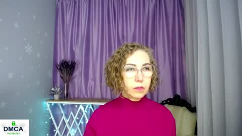 Snapshot of queen_a_n_i chatting on 06/12/26, 10:47 A N I Ill be here on December 1st online show from 06/12/26, 10:47