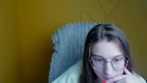 Amelie online show from 02/23/26, 12:35