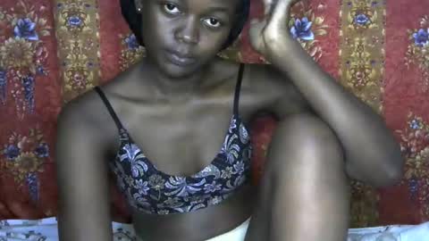 queen_banice online show from 09/17/25, 09:49