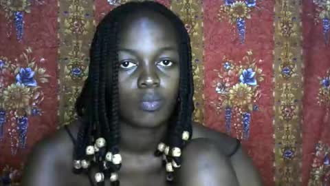 queen_banice online show from 10/20/25, 06:41