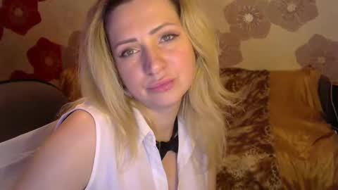 Queen Daenerys online show from 12/15/24, 09:20