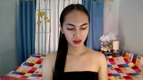 Snapshot of queen_danaya chatting on 06/07/26, 11:08 queen_danaya online show from 06/07/26, 11:08
