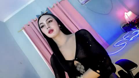 Snapshot of queen_danaya chatting on 07/05/26, 08:05 queen_danaya online show from 07/05/26, 08:05