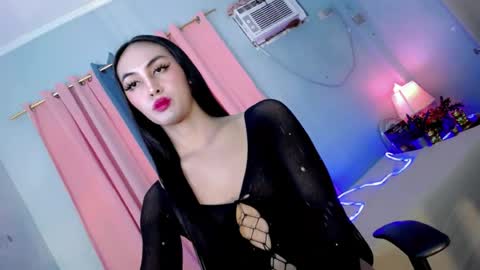 Snapshot of queen_danaya chatting on 07/11/26, 07:44 queen_danaya online show from 07/11/26, 07:44