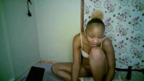 queen_dimple1 online show from 05/01/26, 09:41