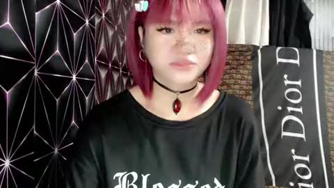 Snapshot of queen_elicktra chatting on 04/26/26, 12:41 JOY online show from 04/26/26, 12:41