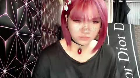 Snapshot of queen_elicktra chatting on 04/28/26, 09:53 JOY online show from 04/28/26, 09:53