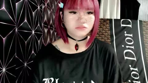 Snapshot of queen_elicktra chatting on 04/29/26, 09:57 JOY online show from 04/29/26, 09:57