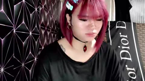 Snapshot of queen_elicktra chatting on 05/11/26, 10:54 JOY online show from 05/11/26, 10:54