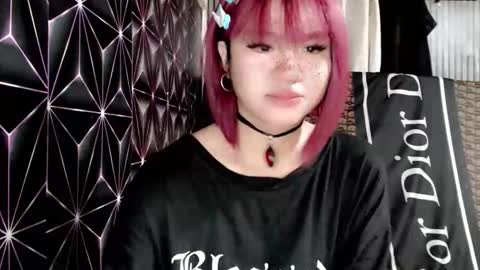 Snapshot of queen_elicktra chatting on 05/13/26, 02:53 JOY online show from 05/13/26, 02:53