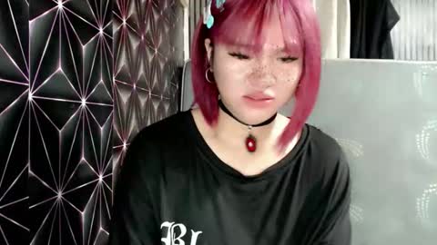 Snapshot of queen_elicktra chatting on 06/07/26, 12:09 JOY online show from 06/07/26, 12:09