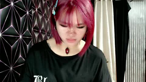 Snapshot of queen_elicktra chatting on 07/02/26, 10:05 JOY online show from 07/02/26, 10:05