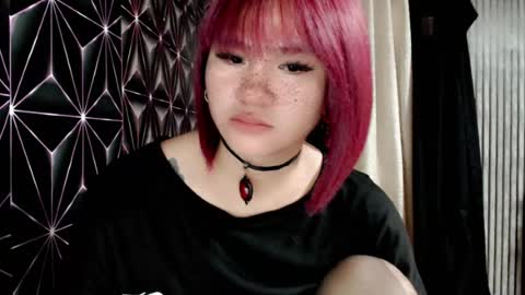 Snapshot of queen_elicktra chatting on 07/14/26, 02:05 JOY online show from 07/14/26, 02:05