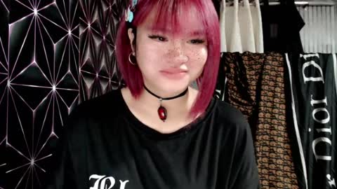 Snapshot of queen_elicktra chatting on 07/16/26, 12:16 JOY online show from 07/16/26, 12:16