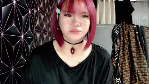 Snapshot of queen_elicktra chatting on 07/20/26, 12:29 JOY online show from 07/20/26, 12:29