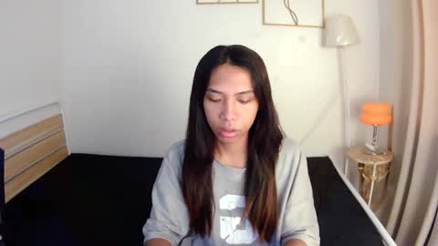 queen_gia online show from 05/02/26, 05:01