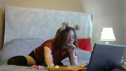 Snapshot of queen_indra2 chatting on 01/16/26, 07:07 Queen Indra online show from 01/16/26, 07:07