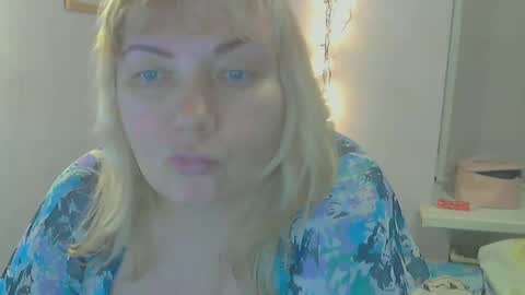 queen_jane8 online show from 01/12/25, 08:57
