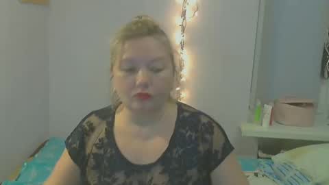 queen_jane8 online show from 02/27/25, 03:15