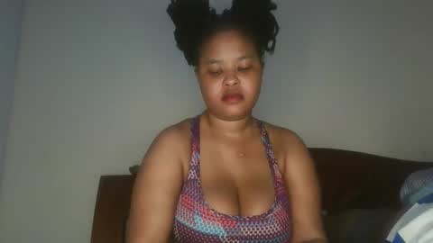 Snapshot of queen_kikih chatting on 05/04/26, 01:01 Queen kikih online show from 05/04/26, 01:01
