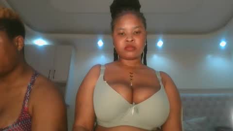 Snapshot of queen_kikih chatting on 05/16/26, 05:12 Queen kikih online show from 05/16/26, 05:12