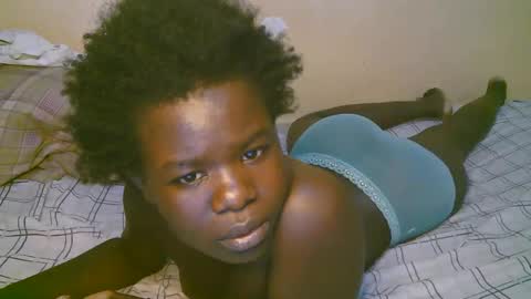 queen_latasha online show from 04/18/26, 09:46