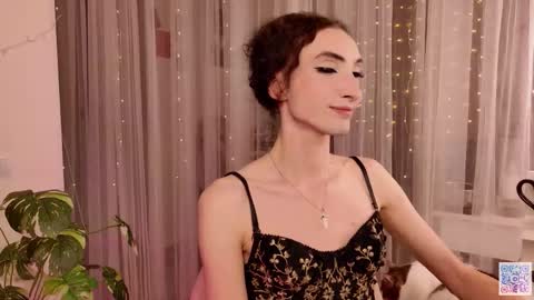 queen_of_tease online show from 10/13/25, 04:51